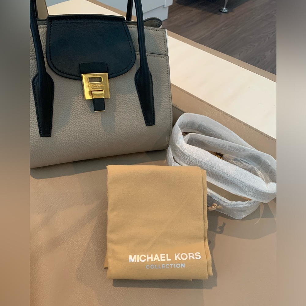 Michael Kors Collection Bag - Picture 6 of 13
